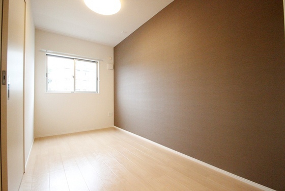 エバーハイツ泉