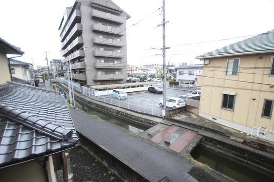 ハイカムール池の内