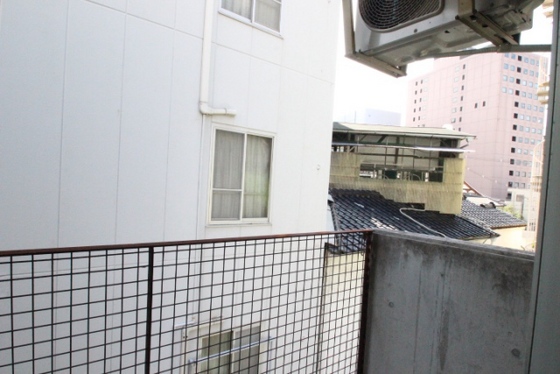 瀧川(たきがわ)ブリックコート