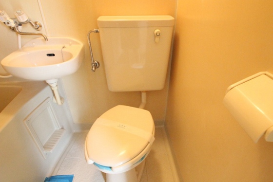 瀧川(たきがわ)ブリックコート