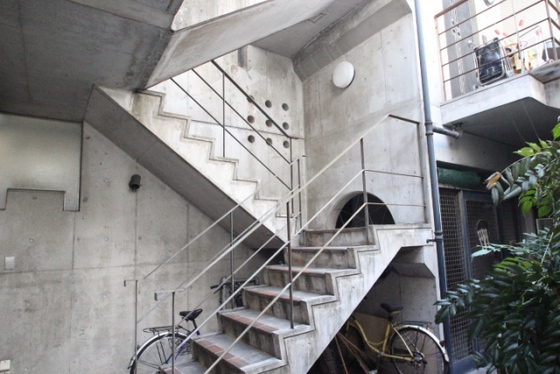 瀧川(たきがわ)ブリックコート