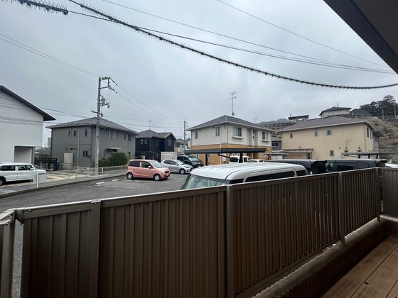 グレースヒルズ B棟