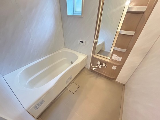 グレースヒルズ B棟