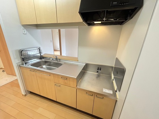 グレースヒルズ B棟