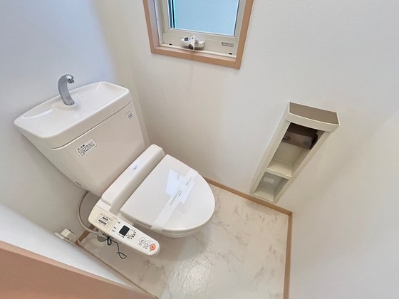 グレースヒルズ B棟