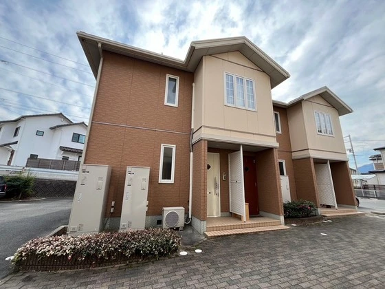 ウィングス緑井 C棟