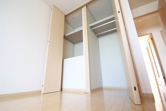 メゾンスリーズK