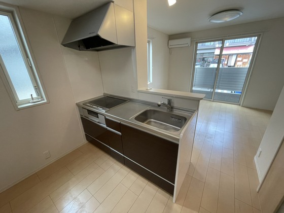 オランジェ新井口