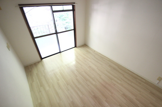 エステート山根