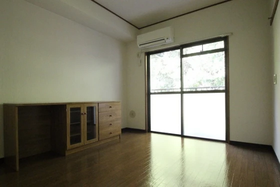 エステート山根