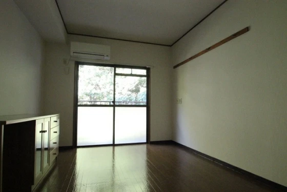 エステート山根