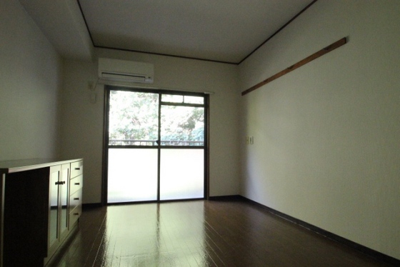 エステート山根