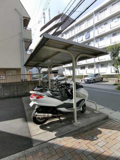 フォブール五日市駅前