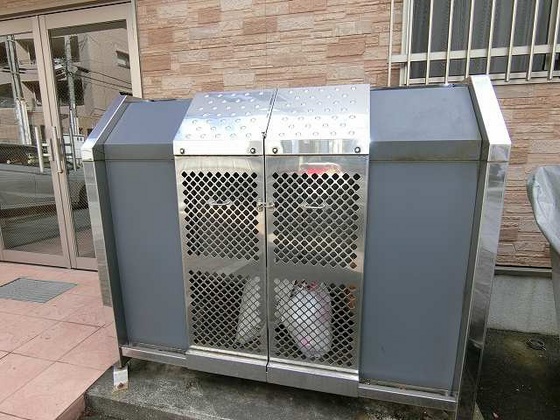 フォブール五日市駅前