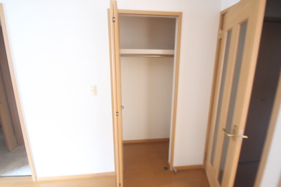 プラシード五番館