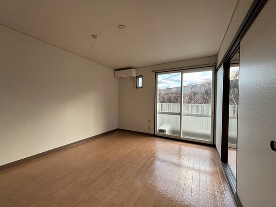 アセント美鈴園A棟