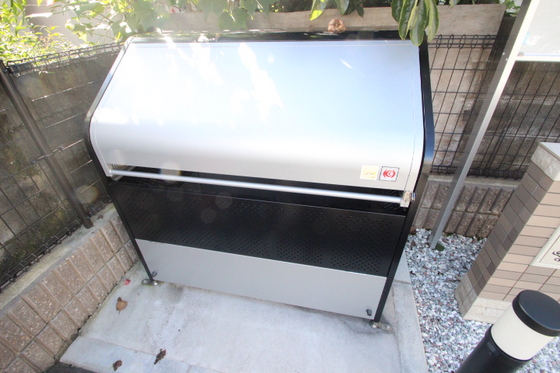 グラース・エム