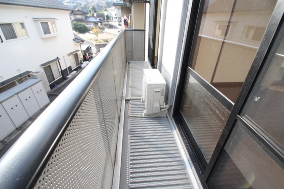 バレイ上温品 B棟