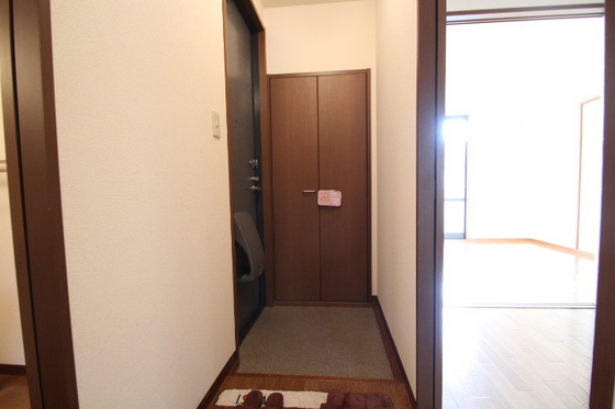 バレイ上温品 B棟