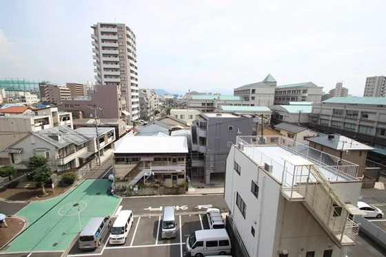 コーポなるかわ