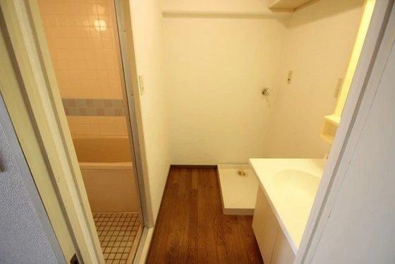 コーポなるかわ