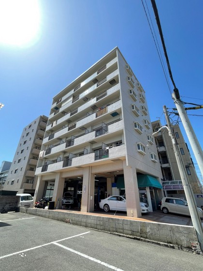 コーポなるかわ