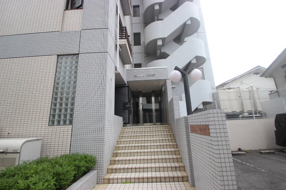 カザルスコート