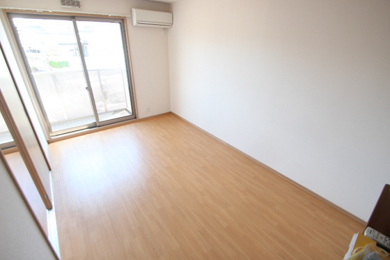 フォレスト長束