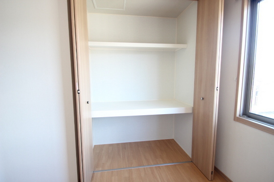 フォレスト長束