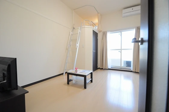 レオネクストクレール