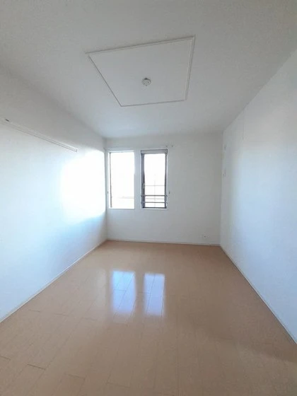 ベルフィオーレ B