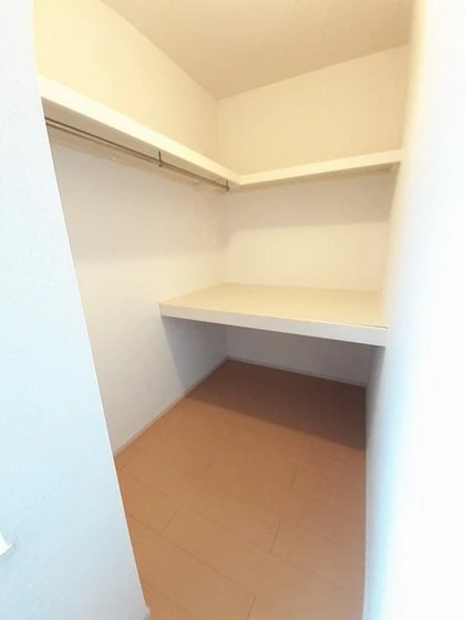 シュトラール ドリット