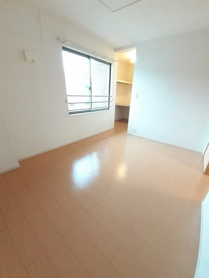 シュトラール ドリット