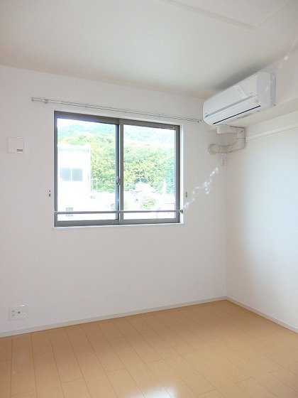 リバーサイド真倉 G