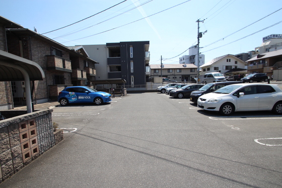 リビングタウン宮の町 B棟