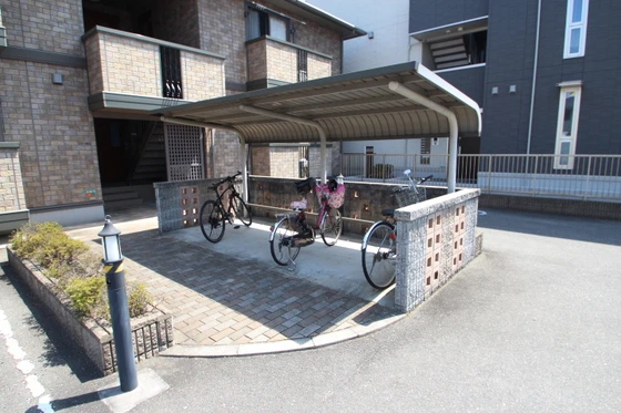 リビングタウン宮の町 B棟