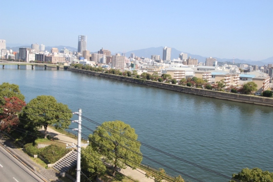 リバーフロントニシヒロ