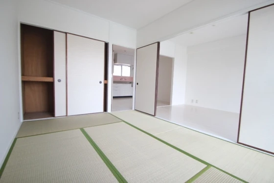 リバーフロントニシヒロ