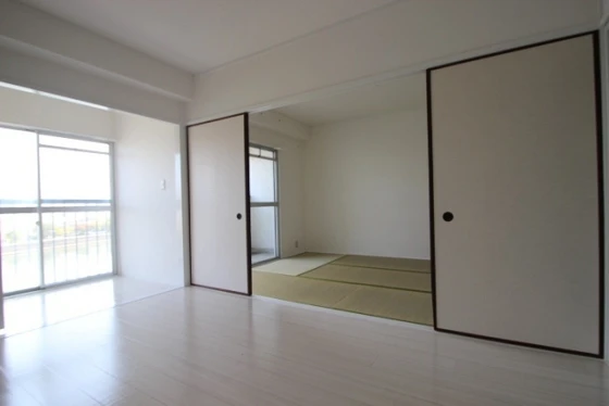 リバーフロントニシヒロ