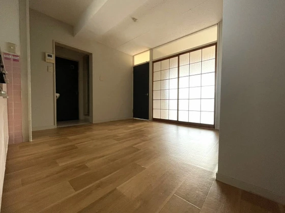 リバーフロントニシヒロ