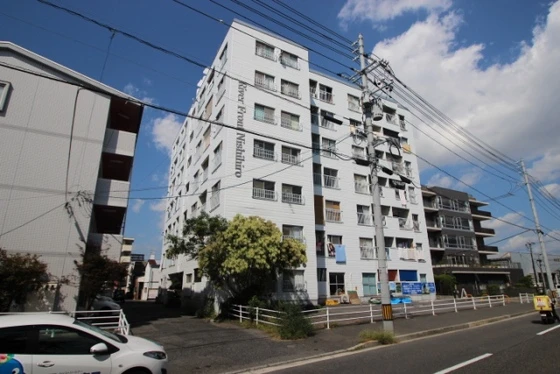 リバーフロントニシヒロ