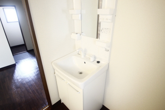 アイランドビル16