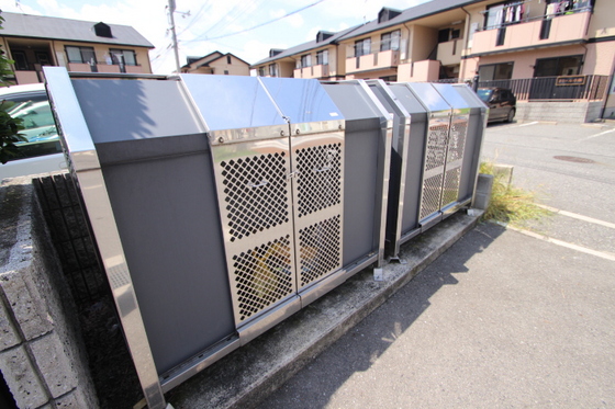 シャトー小林 A棟