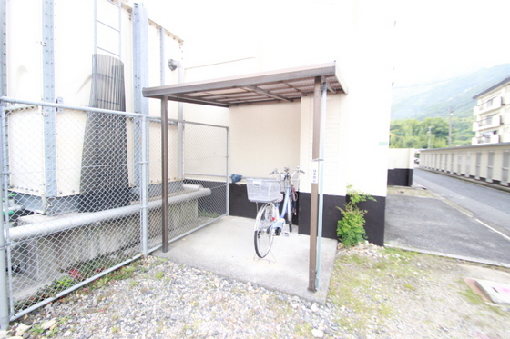 マンション尾那岡