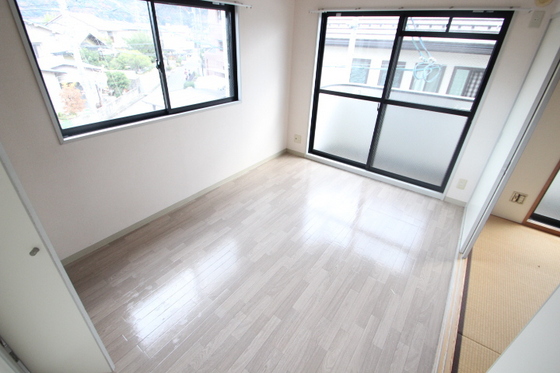 キャッスルもりした