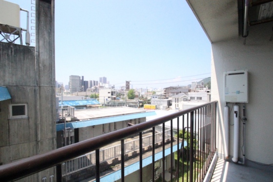 いづみマンション