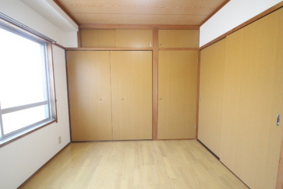 いづみマンション