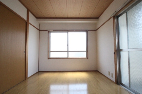 いづみマンション