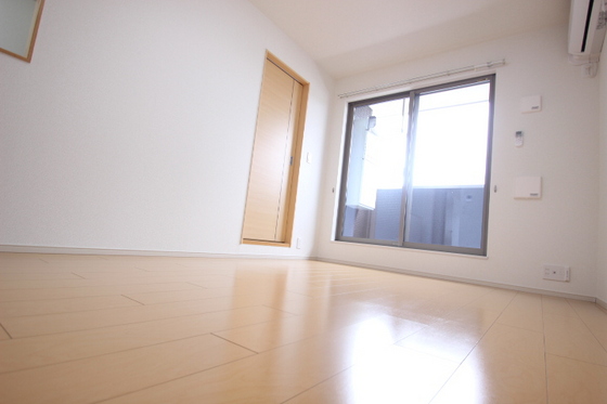 カ-サ ジラソ-レ