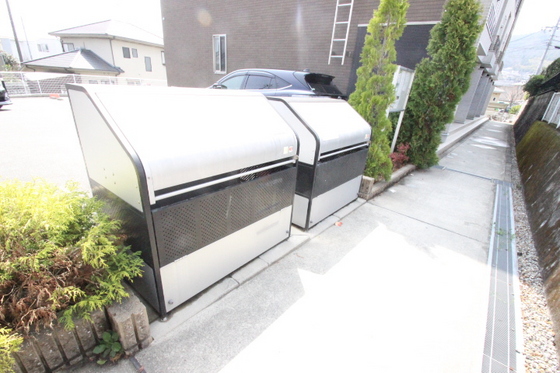 カ-サ ジラソ-レ